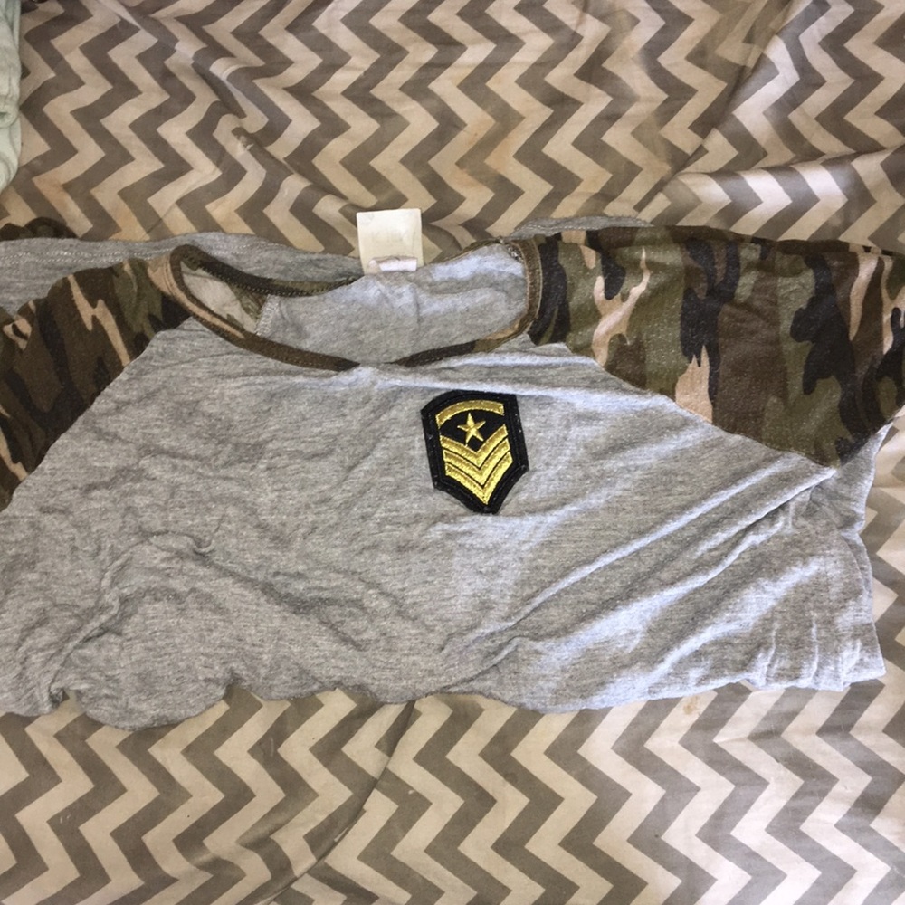 Cheap Shirt! - Picture 4 of 4